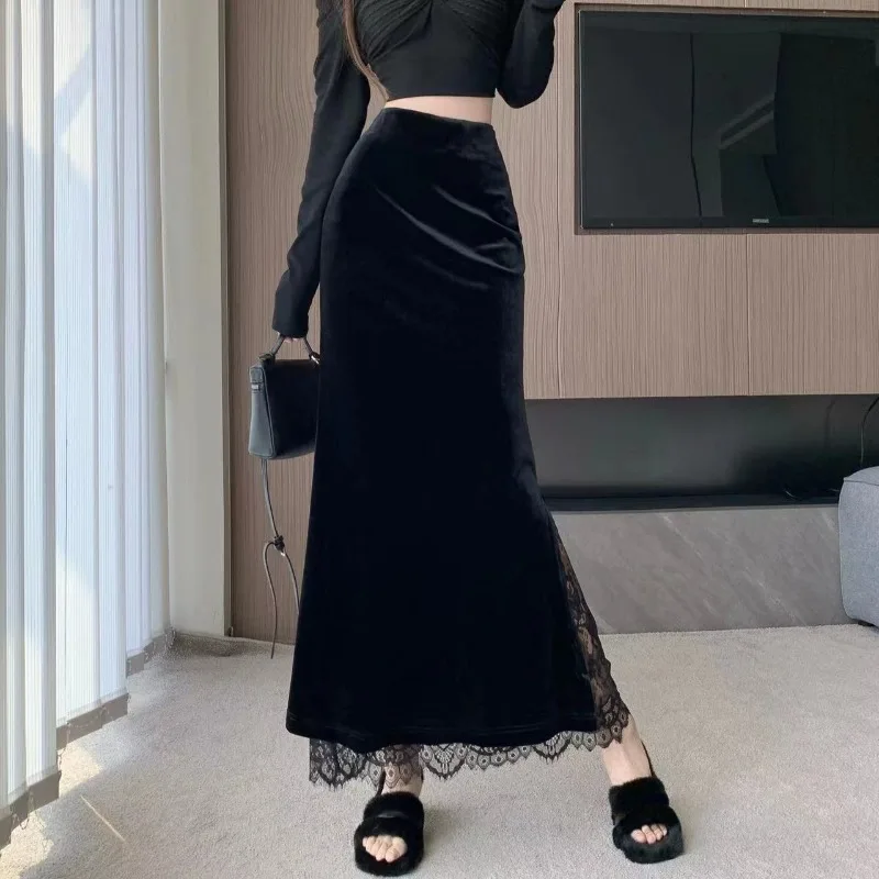 Vintage Autumn Winter High Waist Long Skirts Elegant Exquisite Spliced Lace Temperament Women Jupe Y2k Velvet Punk Skirt
Vintage Autumn Winter High Waist Long Skirts Elegant Exquisite Spliced Lace Temperament Women Jupe Y2k Velvet Punk Skirt
