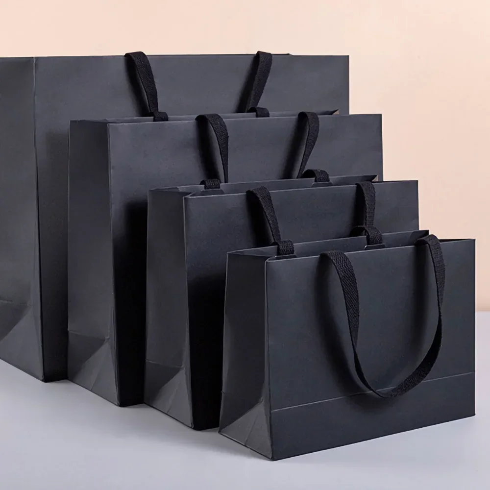 Customized Senior Black Kraft Paper Bag Wedding Christmas Party Candy Food Cookies Packing Paper Fashion Clothes Gifts Pack Bags
Customized Senior Black Kraft Paper Bag Wedding Christmas Party Candy Food Cookies Packing Paper Fashion Clothes Gifts Pack Bags