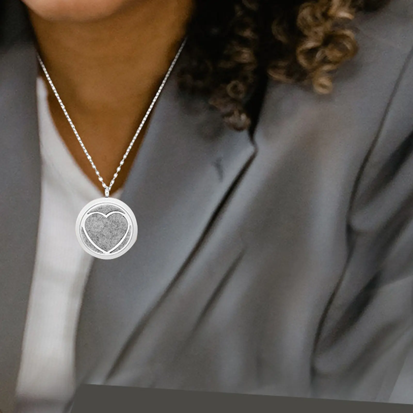 100Pcs Essential Oil Diffuser Cotton Pads Refill Fiber Core Aroma Diffuser Necklace Replacement Pads Longlasting Fragrance
100Pcs Essential Oil Diffuser Cotton Pads Refill Fiber Core Aroma Diffuser Necklace Replacement Pads Longlasting Fragrance