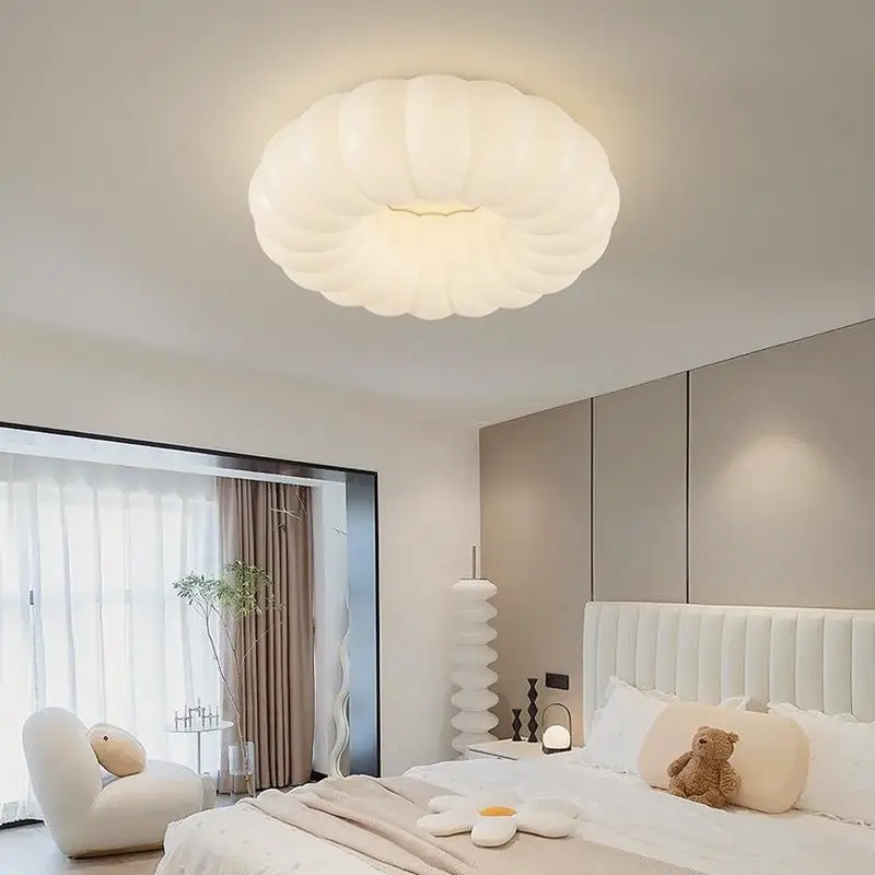 Cream wind bedroom light pumpkin master bedroom room light warm romantic Zhongshan lamps
Cream wind bedroom light pumpkin master bedroom room light warm romantic Zhongshan lamps