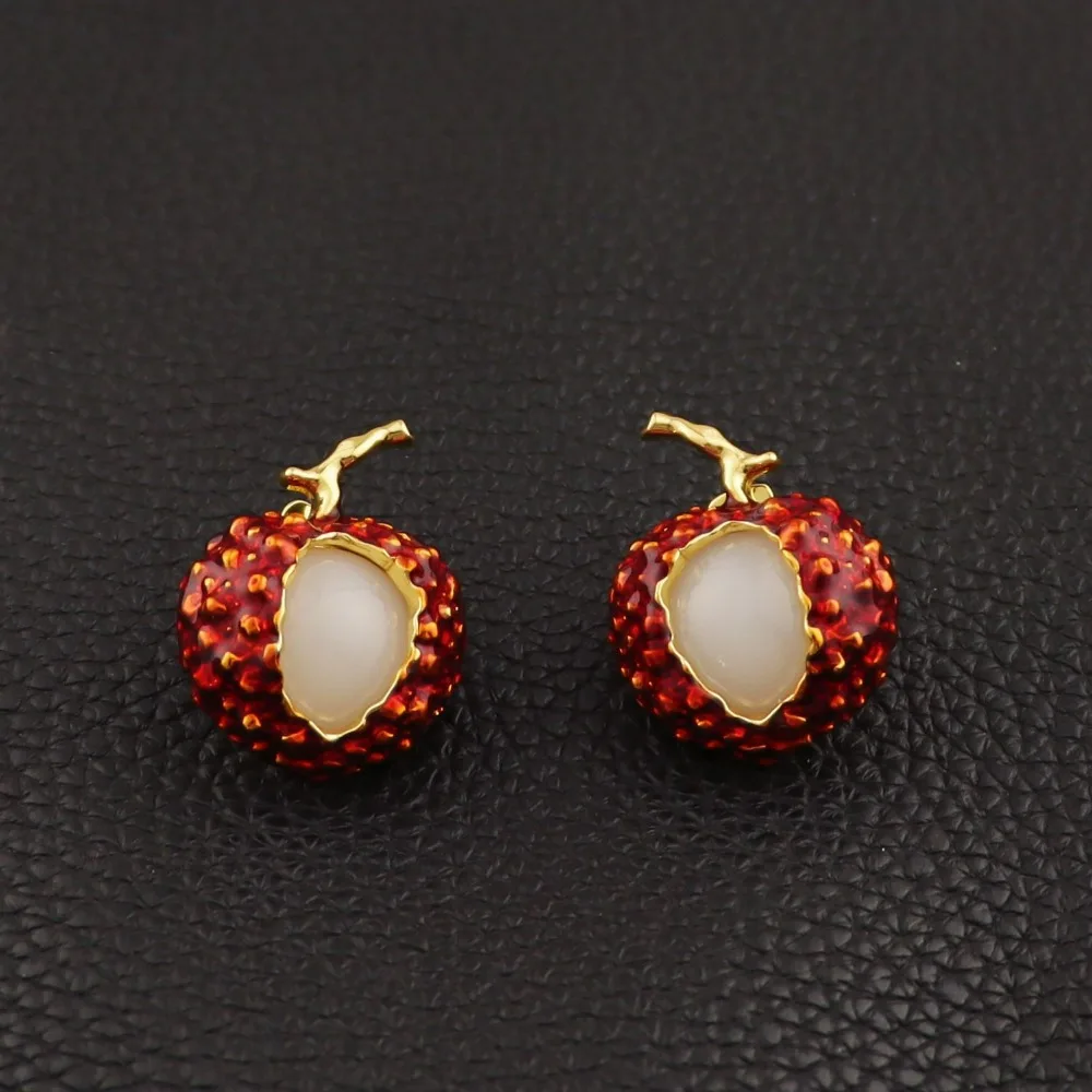 New Niche Design Fruit Design Cute Lychee Shape Stud Earrings Sweet Versatile Temperament Earrings Personalized Jewelry
New Niche Design Fruit Design Cute Lychee Shape Stud Earrings Sweet Versatile Temperament Earrings Personalized Jewelry
