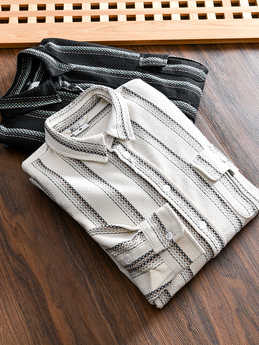 Retro Japanese Style Men's Long Sleeve Striped Casual Shirt Fashionable Loose Fit Autumn Wear Urban Youth Fashion
Retro Japanese Style Men's Long Sleeve Striped Casual Shirt Fashionable Loose Fit Autumn Wear Urban Youth Fashion
