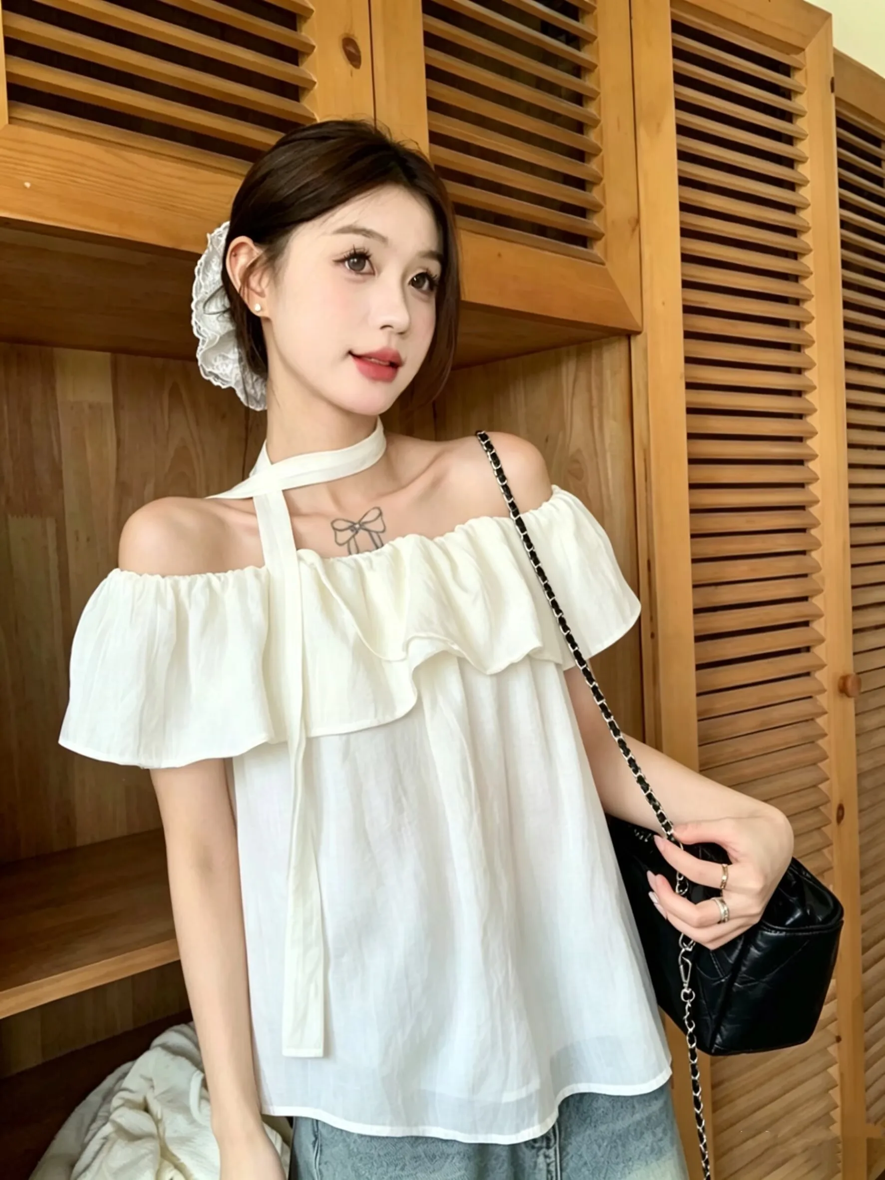 Chic White Ruffle Shoulder One-Shoulder Shirt Women's Summer Anti-Aging Gauze Flounce Sleeveless Blouse Straight Cut
Chic White Ruffle Shoulder One-Shoulder Shirt Women's Summer Anti-Aging Gauze Flounce Sleeveless Blouse Straight Cut