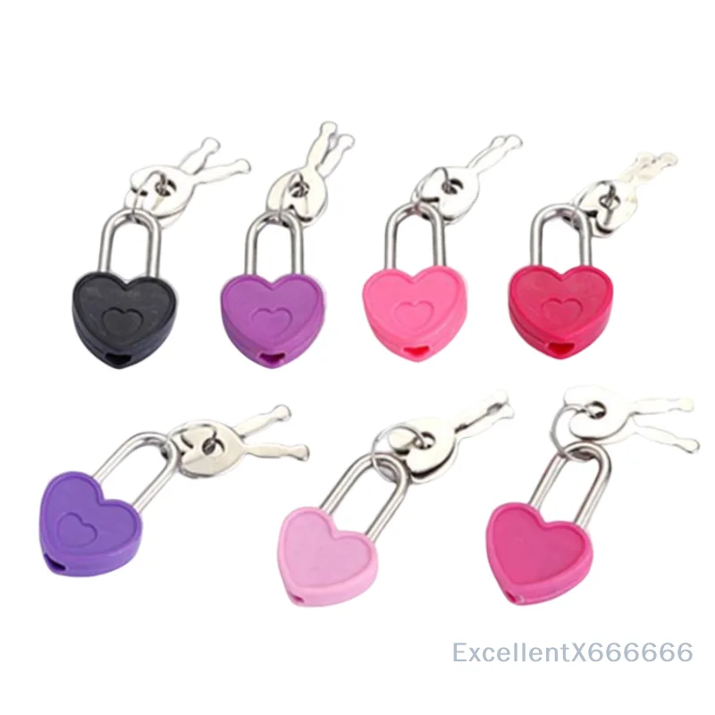 Plastic Case Mini Heart Shape Padlocks Mini Padlocks for Travel Jewelry Box Diary Book Suitcase With With 2 Keys Lock
Plastic Case Mini Heart Shape Padlocks Mini Padlocks for Travel Jewelry Box Diary Book Suitcase With With 2 Keys Lock