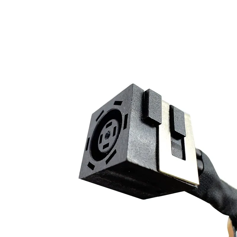 НОВЫЙ блок питания для DELL Alienware 51M R1 R2 0DF23M DC301012T00
НОВЫЙ блок питания для DELL Alienware 51M R1 R2 0DF23M DC301012T00