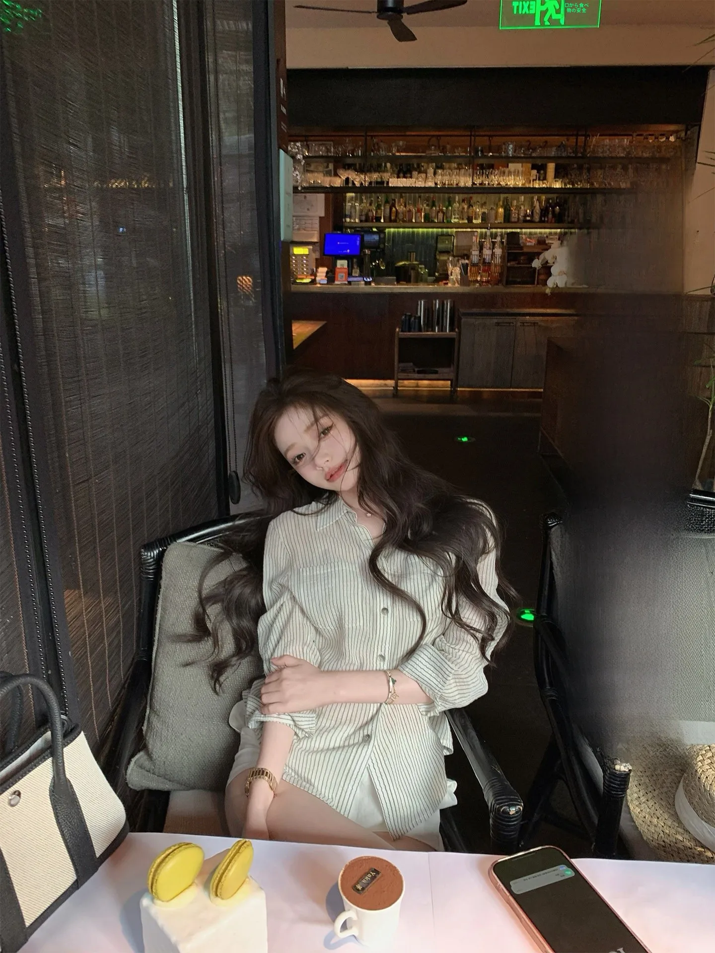 Spring Summer Essential Chen Jiannan NNS Pale Person Blouse Textured Thin Korean Stripe Sun Protection Shirt Loose Fit Long S...
Spring Summer Essential Chen Jiannan NNS Pale Person Blouse Textured Thin Korean Stripe Sun Protection Shirt Loose Fit Long S...