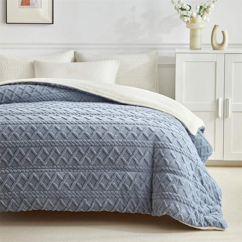 Winter Comforter for Home Dorm,Artificial Lamb Cashmere+Fleece Velvet Weighted Blanket,AB side Warm Quilt US King Drop Shipping
Winter Comforter for Home Dorm,Artificial Lamb Cashmere+Fleece Velvet Weighted Blanket,AB side Warm Quilt US King Drop Shipping