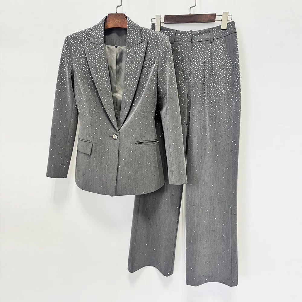 2026 Fine Workmanship Hotfix Rhinestone Lady Office Wear 2Pcs Long Sleeve Single Button Blazer Wide Legs Pants Solil Suit
2026 Fine Workmanship Hotfix Rhinestone Lady Office Wear 2Pcs Long Sleeve Single Button Blazer Wide Legs Pants Solil Suit