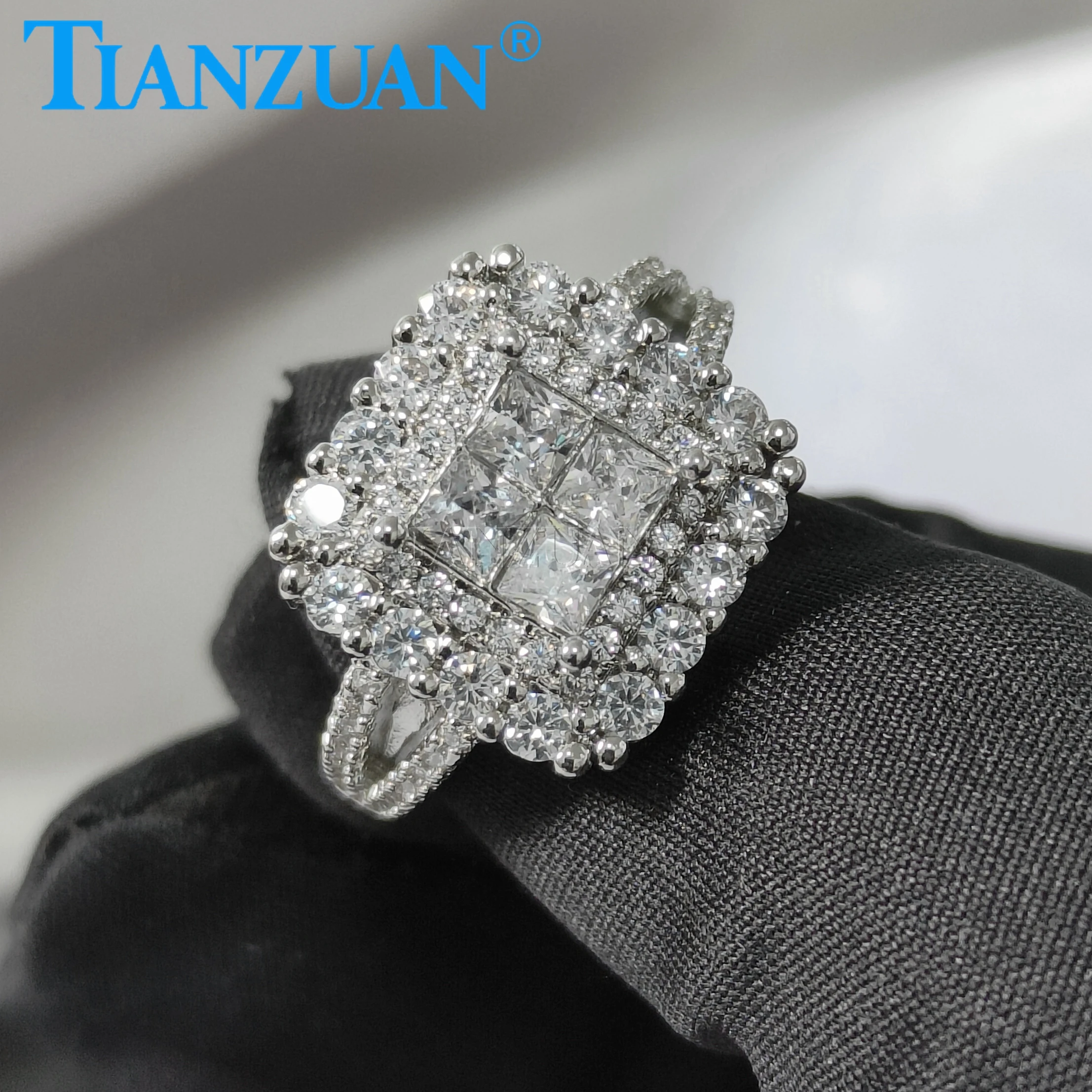Classic 14.8mm Square Wedding Band Rings 925 Sterling Silver fou Men Women Anniversary Engagement Gifts Fashion Jewelry
Classic 14.8mm Square Wedding Band Rings 925 Sterling Silver fou Men Women Anniversary Engagement Gifts Fashion Jewelry