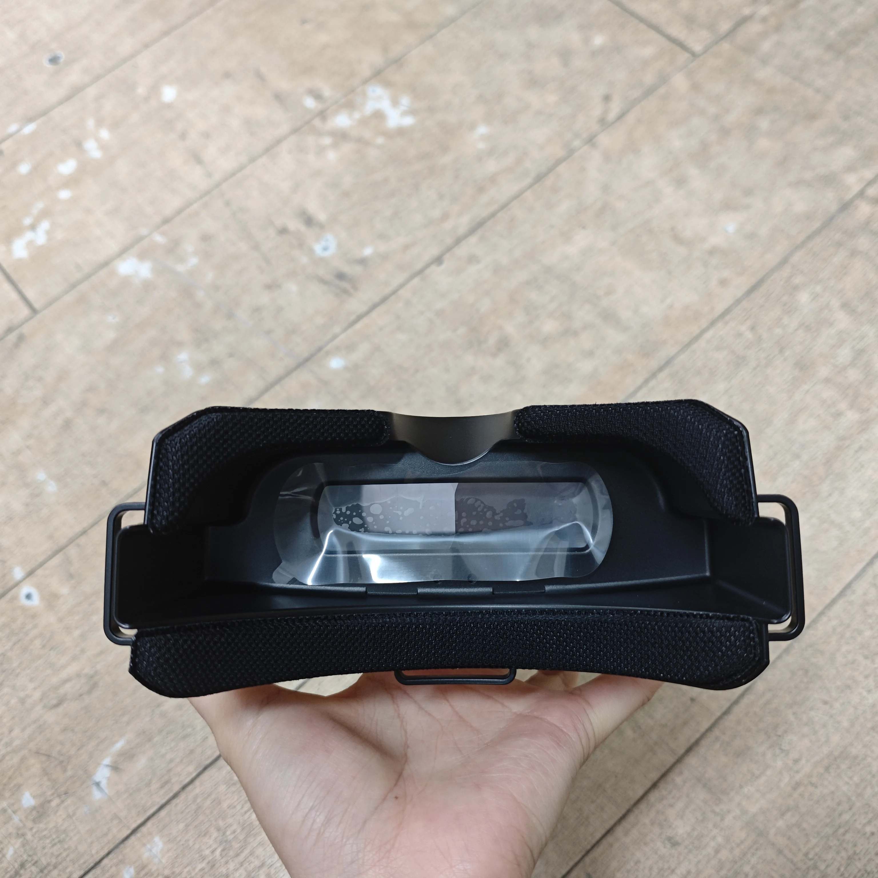Good Quality Hawkeye 5.8G FPV Goggles 5CH 5.8GHz Band 10KM Transmission 155°Lens for FPV Racing Drone
Good Quality Hawkeye 5.8G FPV Goggles 5CH 5.8GHz Band 10KM Transmission 155°Lens for FPV Racing Drone
