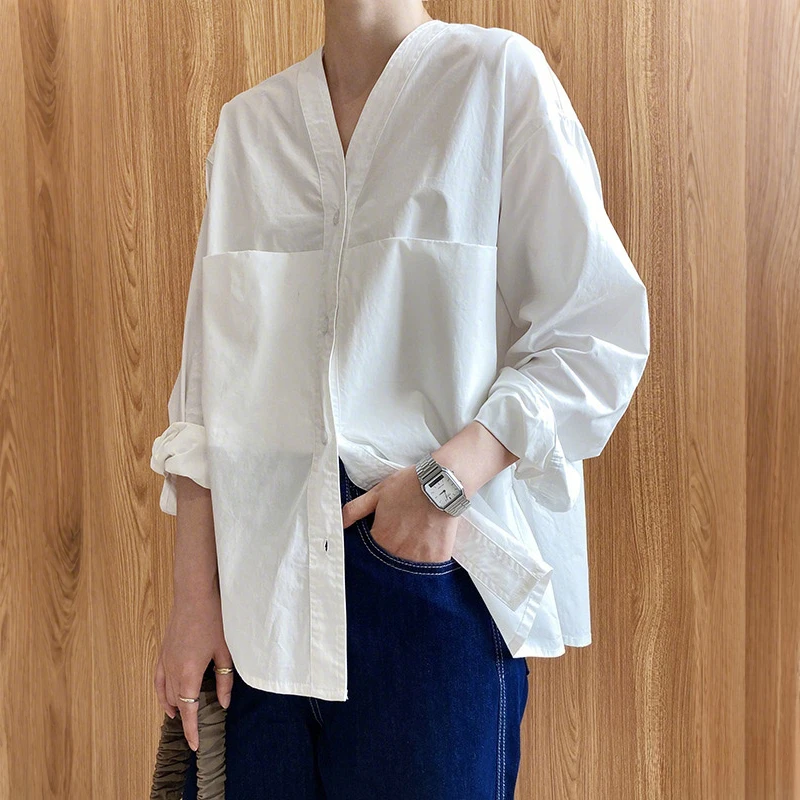 Krismile Women's Minimalist Commute V-Neck Shirt 2026 Basic Color Pocket Autumn Casual Loose Office Daily Fashion Ladies Blouse
Krismile Women's Minimalist Commute V-Neck Shirt 2026 Basic Color Pocket Autumn Casual Loose Office Daily Fashion Ladies Blouse
