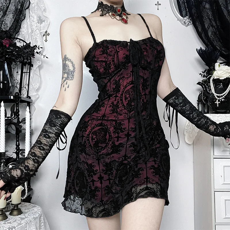 Gothic Sexy Punk Mini Dress for Women Robe New Spaghetti Strap Sleeveless Backless Dress Lace Slim Vestidos Harajuku Grunge Robe
Gothic Sexy Punk Mini Dress for Women Robe New Spaghetti Strap Sleeveless Backless Dress Lace Slim Vestidos Harajuku Grunge Robe