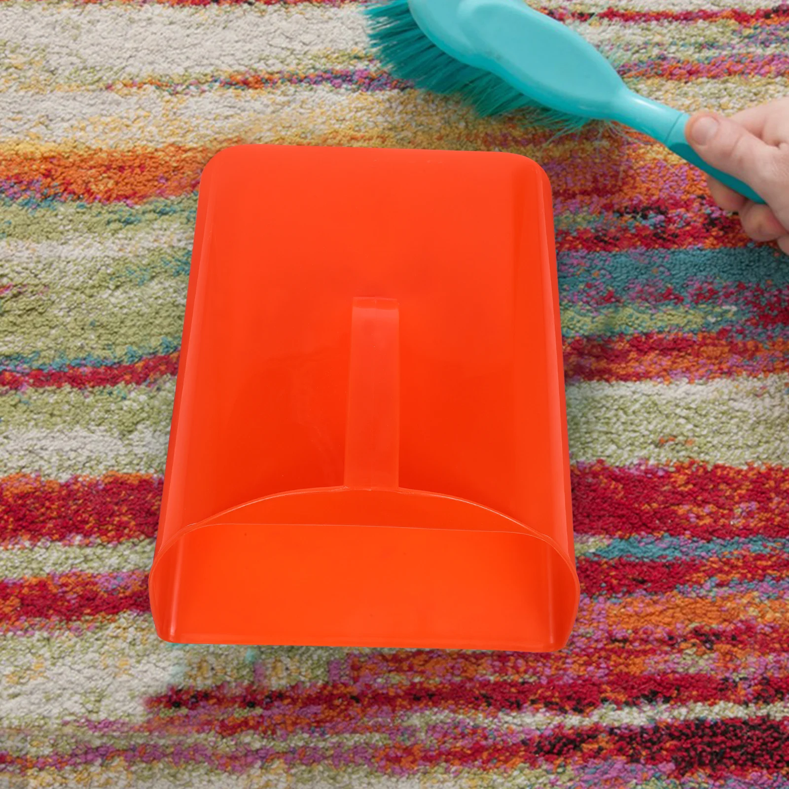 1pcs Handheld Garbage Collector Plastic Dust Pan For Home Office Desk Cleaning Small Trash Scooper Portable Multi-Use Tool 
1pcs Handheld Garbage Collector Plastic Dust Pan For Home Office Desk Cleaning Small Trash Scooper Portable Multi-Use Tool