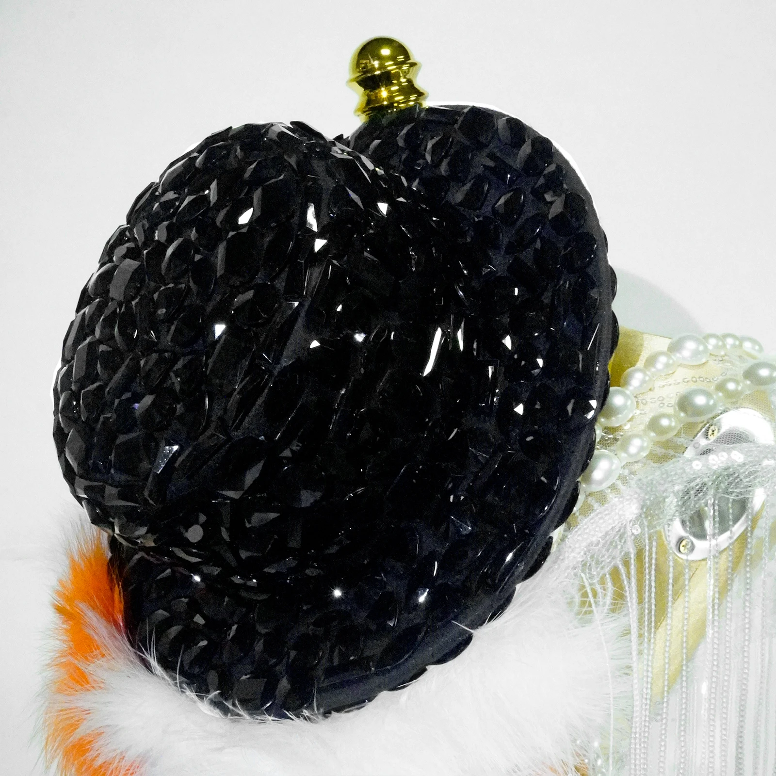 Black hats for woman luxury designer Team Rhinestone Nightclub Jazz outdoor Events Birthday Party Stage Dance Singer Performance
Black hats for woman luxury designer Team Rhinestone Nightclub Jazz outdoor Events Birthday Party Stage Dance Singer Performance