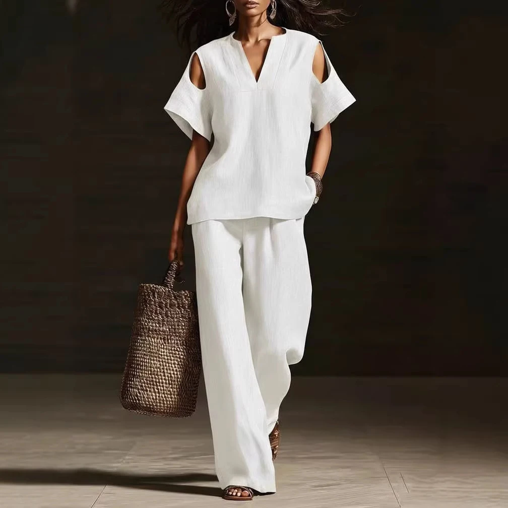 Women's Black White 2 Piece Outfit Cut Out Short Sleeve V Neck Top High Waist Wide Leg Pocket Pants Casual Loose Summer Set
Women's Black White 2 Piece Outfit Cut Out Short Sleeve V Neck Top High Waist Wide Leg Pocket Pants Casual Loose Summer Set