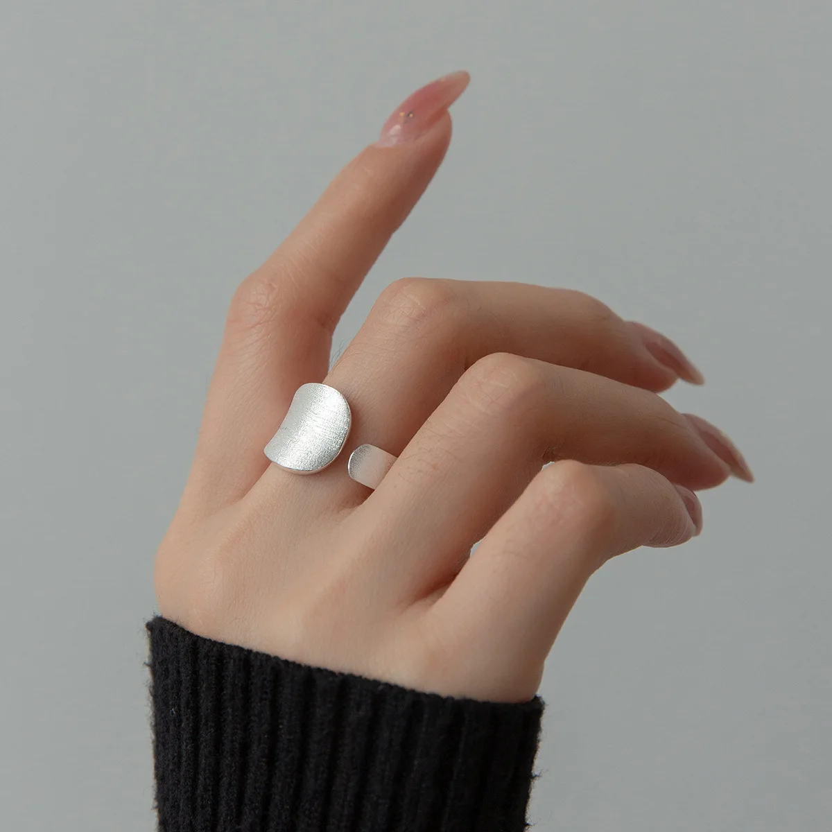 925 Sterling Silver Original Ancient Method Open Rings For Women Wedding Luxury Quality Jewellery Accessories Argent 925
925 Sterling Silver Original Ancient Method Open Rings For Women Wedding Luxury Quality Jewellery Accessories Argent 925