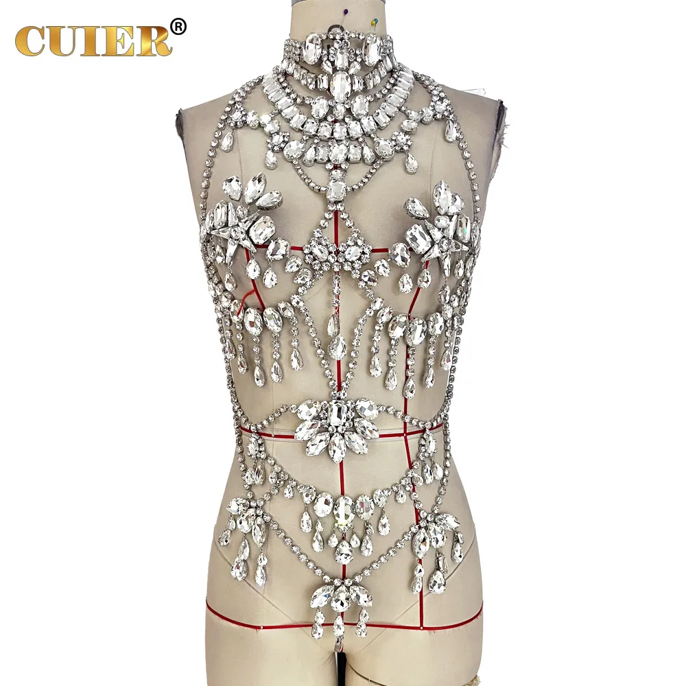 CUIER цепочка для тела со стразами и кристаллами, женские сексуальные серебряные топы, модный аксессуар для выступлений в ночном клубе
CUIER цепочка для тела со стразами и кристаллами, женские сексуальные серебряные топы, модный аксессуар для выступлений в ночном клубе
