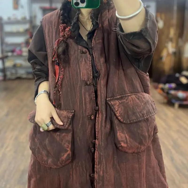 Осень-зима, новый художественный стиль, женские однобортные длинные пальто без рукавов с v-образным вырезом и двойными карманами, винтажный утепленный свободный жилет 
Осень-зима, новый художественный стиль, женские однобортные длинные пальто без рукавов с v-образным вырезом и двойными карманами, винтажный утепленный свободный жилет