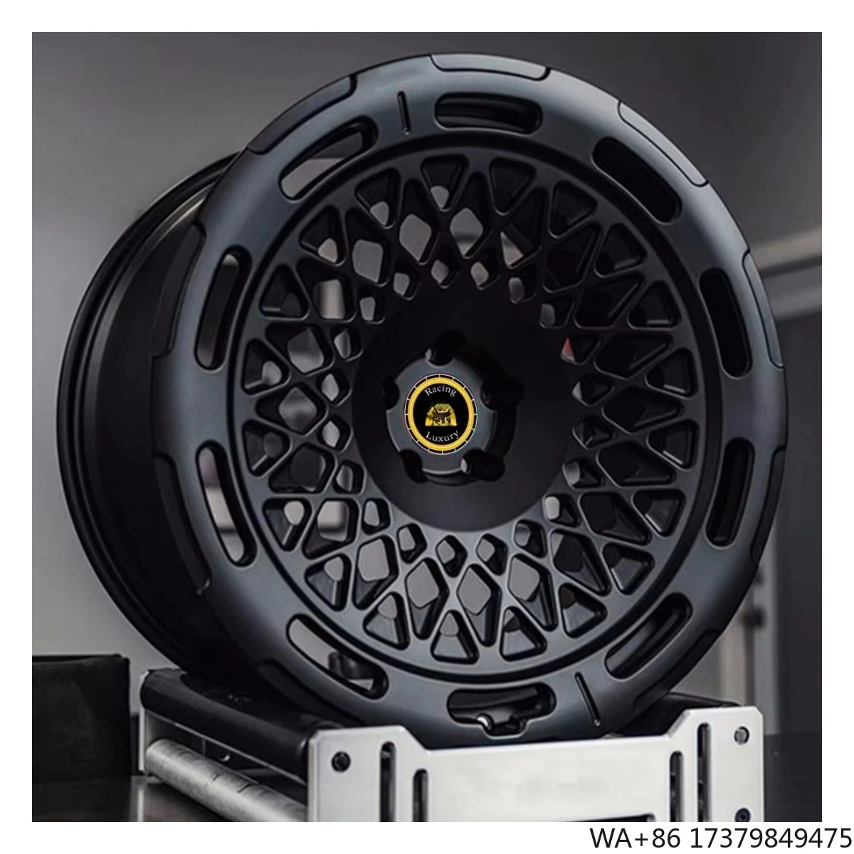 Custom 1-Piece Forged Wheels 5x120 5x114.3 5x112 Alloy Rim for A6 S6 C8 A8 Q7 SQ7 RS4 RS6 R8 M4 Series 5 M5 X6M C63
Custom 1-Piece Forged Wheels 5x120 5x114.3 5x112 Alloy Rim for A6 S6 C8 A8 Q7 SQ7 RS4 RS6 R8 M4 Series 5 M5 X6M C63