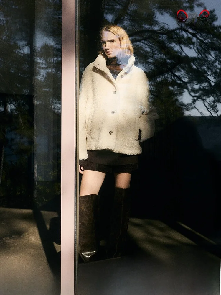 H&M Teddy Coat Women's Short Outerwear 1305373 Cute Style Fitted Version Polyester Fiber Winter Collection Ladies' Jacket
H&M Teddy Coat Women's Short Outerwear 1305373 Cute Style Fitted Version Polyester Fiber Winter Collection Ladies' Jacket