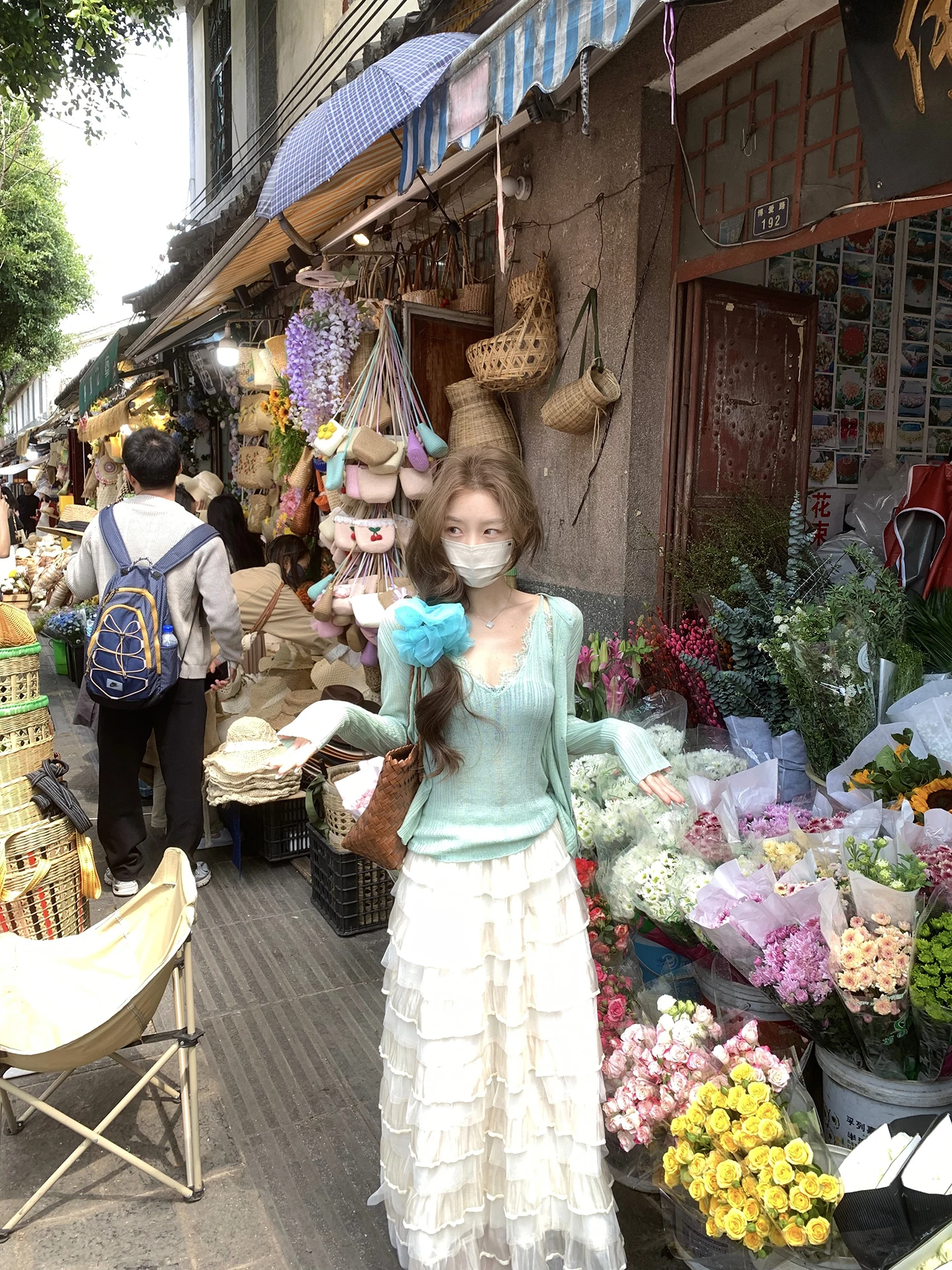 Soft Skin-friendly Summer New 2026 Women's Knitted Cardigan Sleeveless Top Bottom Two-piece Set Long Sleeve Regular Length
Soft Skin-friendly Summer New 2026 Women's Knitted Cardigan Sleeveless Top Bottom Two-piece Set Long Sleeve Regular Length