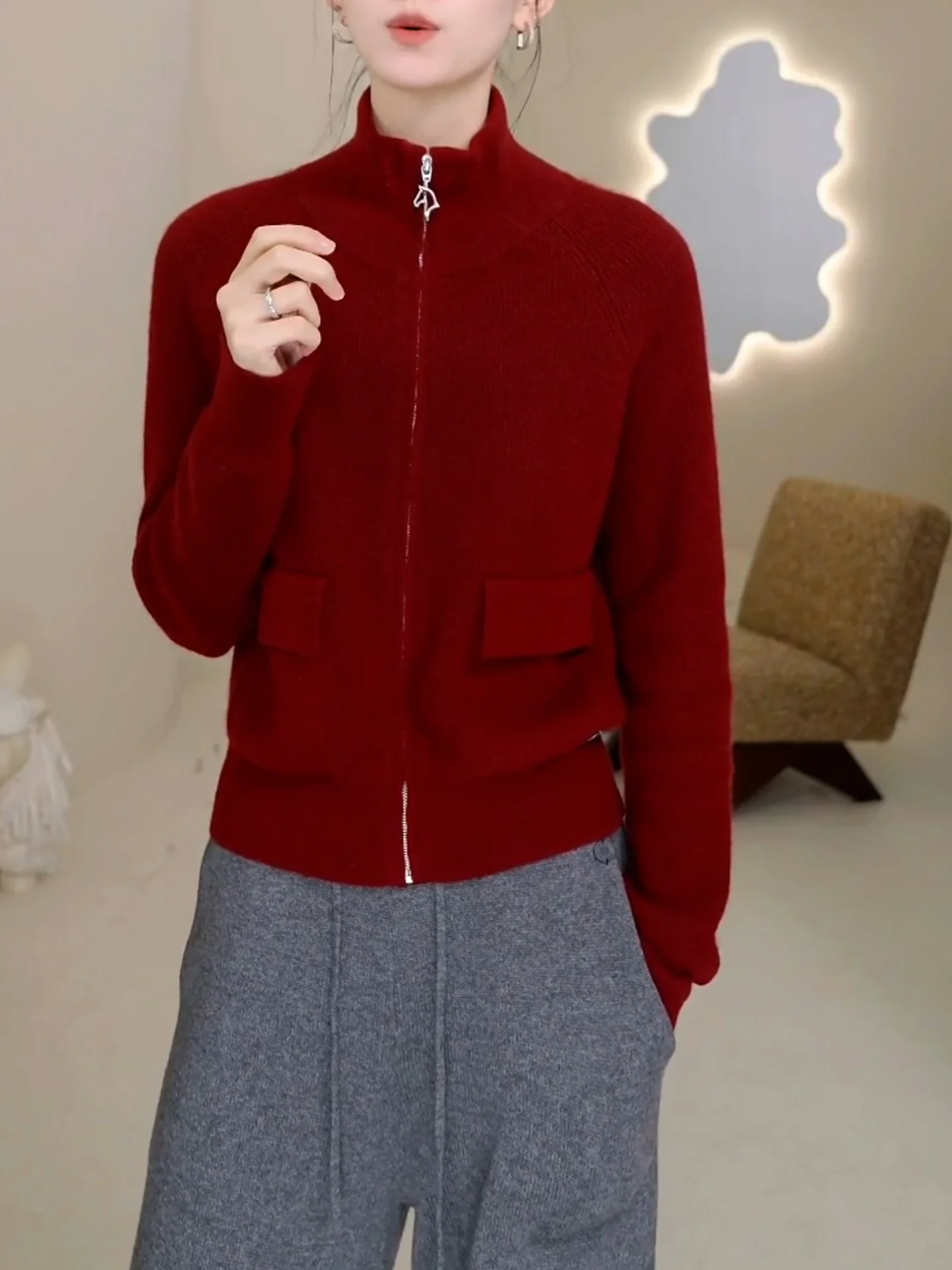 Chic Design Stand Collar Zipper Knitted Open Cardigan Soft Comfortable Outerwear Autumn Winter New Lazy Top Women's Cashmere ...
Chic Design Stand Collar Zipper Knitted Open Cardigan Soft Comfortable Outerwear Autumn Winter New Lazy Top Women's Cashmere ...