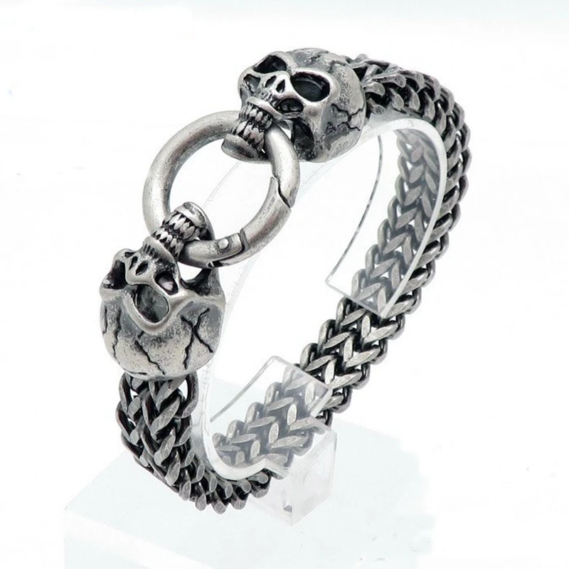 Vintage Double Skull Bracelet For Men Punk Stainless Steel Mesh Chain Wolf Head Bangle Trendy Animal Charms Jewelry
Vintage Double Skull Bracelet For Men Punk Stainless Steel Mesh Chain Wolf Head Bangle Trendy Animal Charms Jewelry