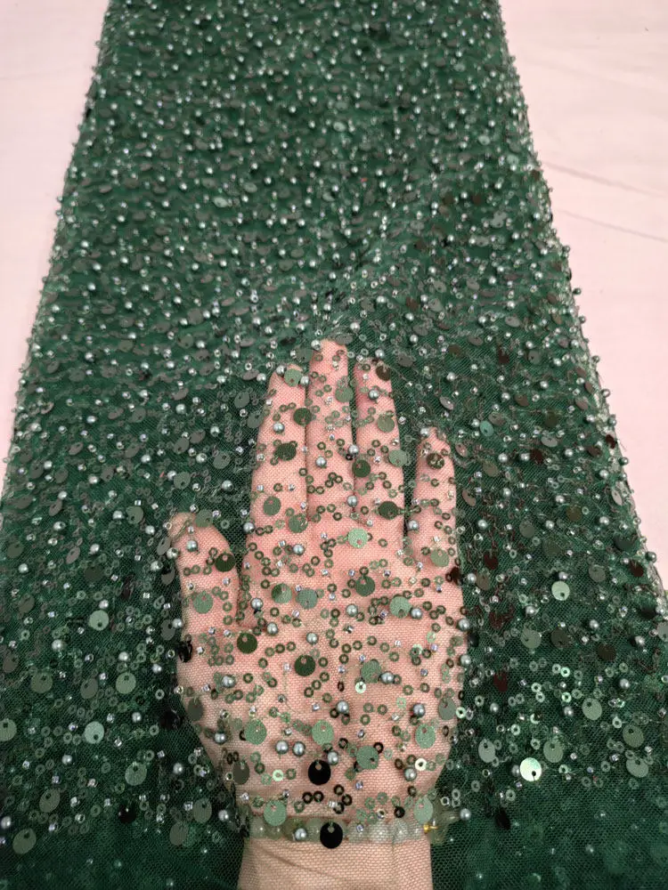 21 Colors Full Beaded 3mm 7mm Sequins Fabric Sheer Illusion Mesh Bridal Evening Dress Performance Costume Sparkly Tulle Material
21 Colors Full Beaded 3mm 7mm Sequins Fabric Sheer Illusion Mesh Bridal Evening Dress Performance Costume Sparkly Tulle Material