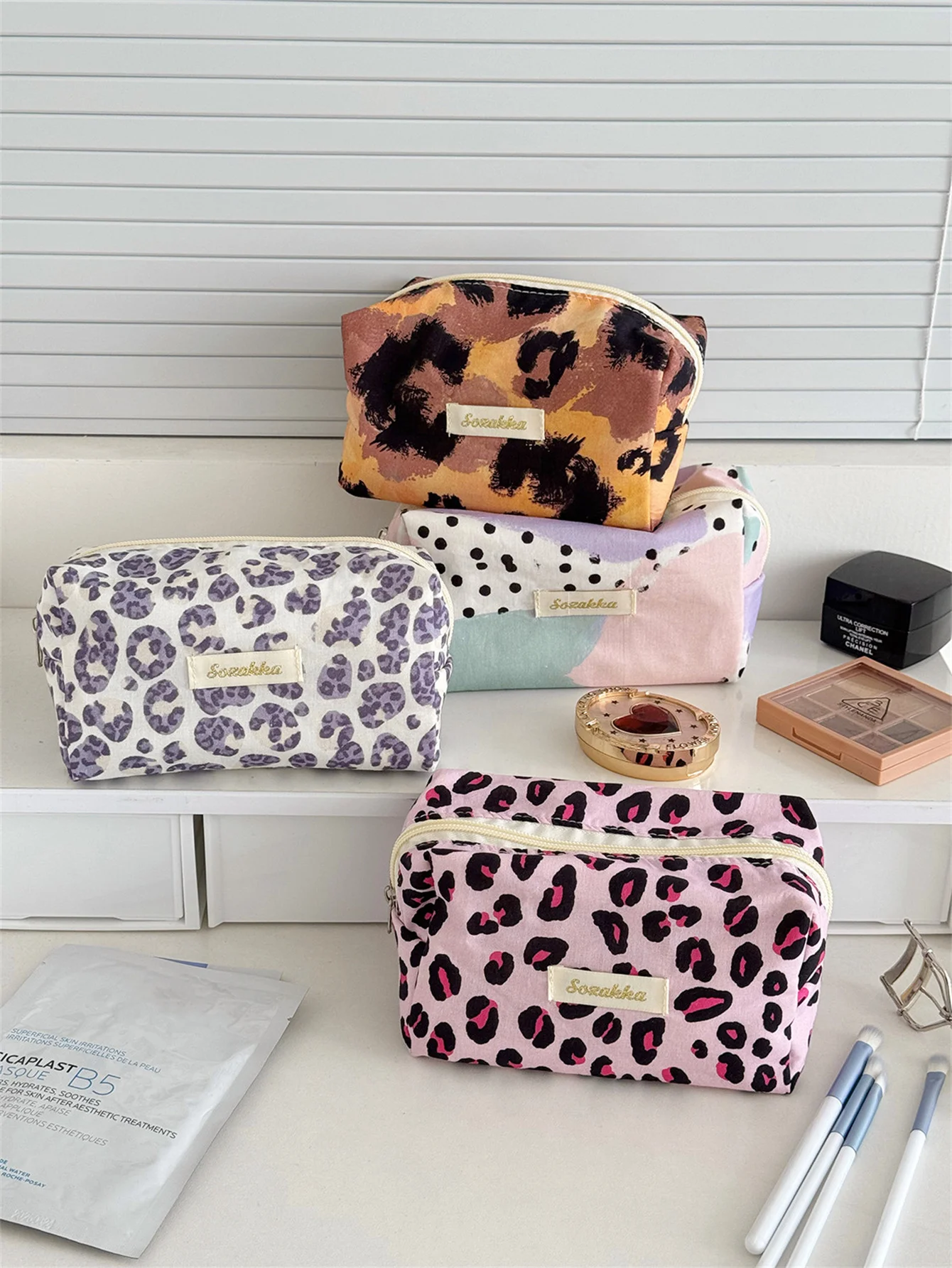 pc Spring 4 Colors Leopard Makeup Bag For Women Travel Zipper Cosmetic Brush Storage Pouch
pc Spring 4 Colors Leopard Makeup Bag For Women Travel Zipper Cosmetic Brush Storage Pouch