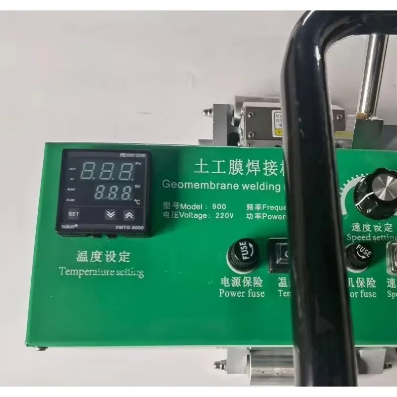 PVC HDPE Geomembrane Liner Welding Machine 220V Hot Wedge Membrane Welder Sheet for Fish Farm Geomembrane