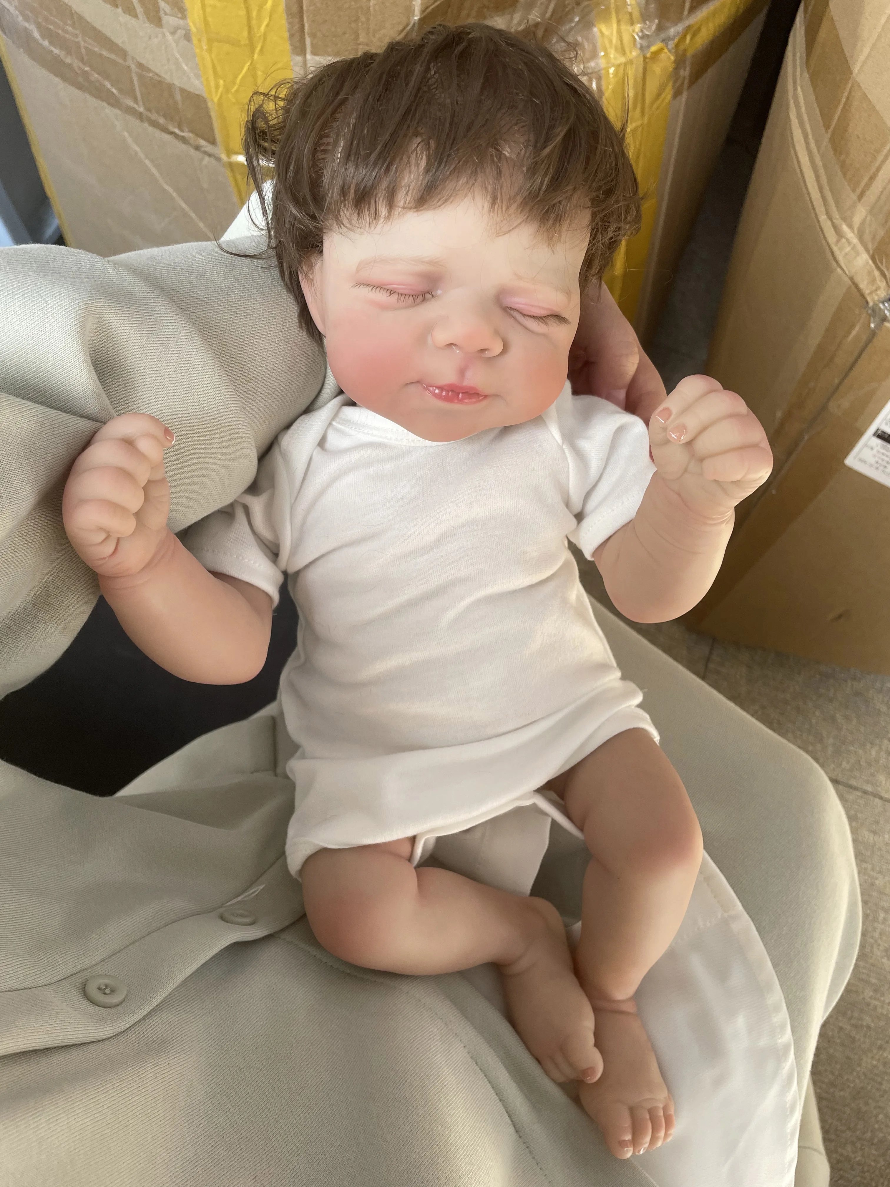 Pascale Soft Cotton body/Full Vinyl Body 19inch Lifelike Newborn Reborn Doll Multiple Layers Painting 3D Skin Hand-Rooted Hair
Pascale Soft Cotton body/Full Vinyl Body 19inch Lifelike Newborn Reborn Doll Multiple Layers Painting 3D Skin Hand-Rooted Hair