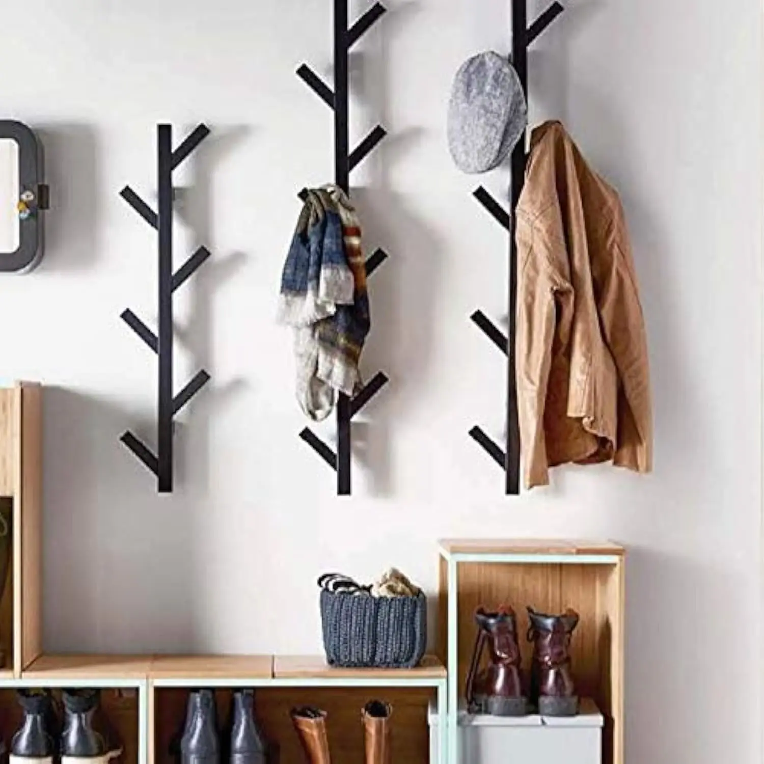 Modern Wall Mounted Coat & Hat Rack - Stylish Black Design with Customizable Branches
Modern Wall Mounted Coat & Hat Rack - Stylish Black Design with Customizable Branches