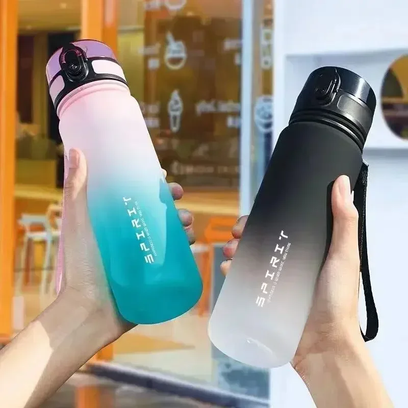 Портативная Спортивная бутылка для воды, вместительная пластиковая бутылка для питья, защита от протечек, для улицы, путешествий, тренажерного зала, фитнеса
Портативная Спортивная бутылка для воды, вместительная пластиковая бутылка для питья, защита от протечек, для улицы, путешествий, тренажерного зала, фитнеса