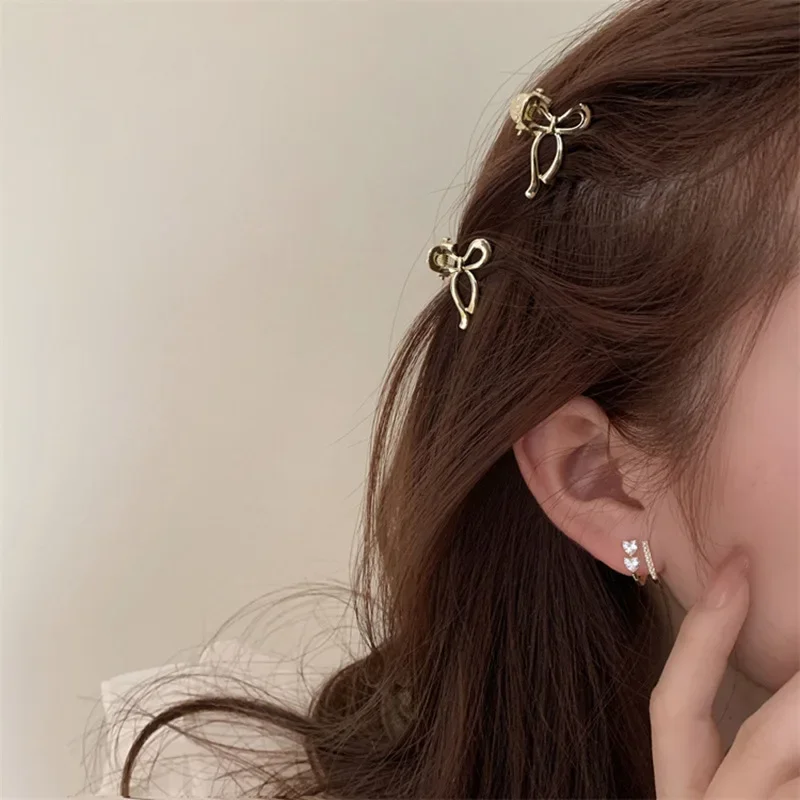 1/2pcs Princess Head Mini Small Bow Clip Metal Hair Accessories Broken Hair Bangs Clip Side Head Clip Summer Headdress
1/2pcs Princess Head Mini Small Bow Clip Metal Hair Accessories Broken Hair Bangs Clip Side Head Clip Summer Headdress