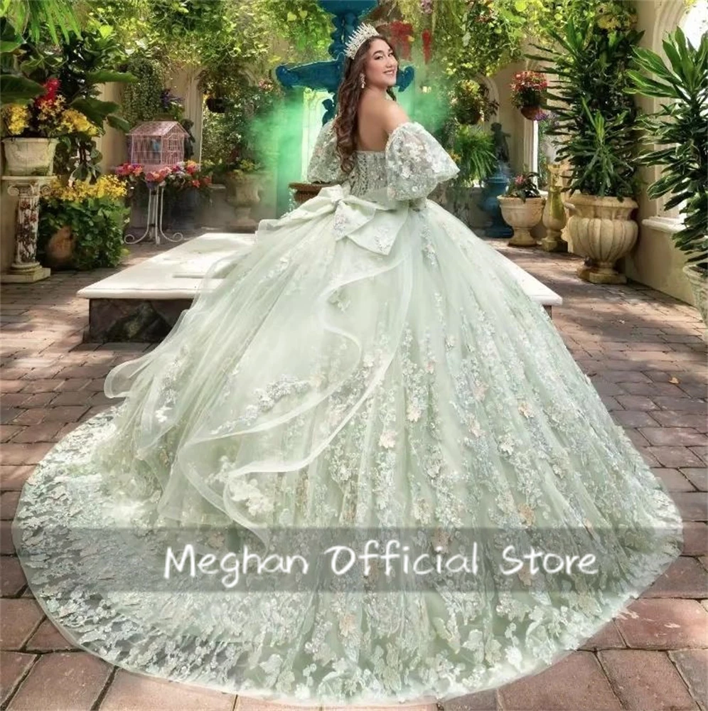 Green Lace Quinceanera Dresses Appliques Ball Gown Detachable Sleeve Luxury Dress Birthday Bow Party Gown Sweet 15 Customized
Green Lace Quinceanera Dresses Appliques Ball Gown Detachable Sleeve Luxury Dress Birthday Bow Party Gown Sweet 15 Customized