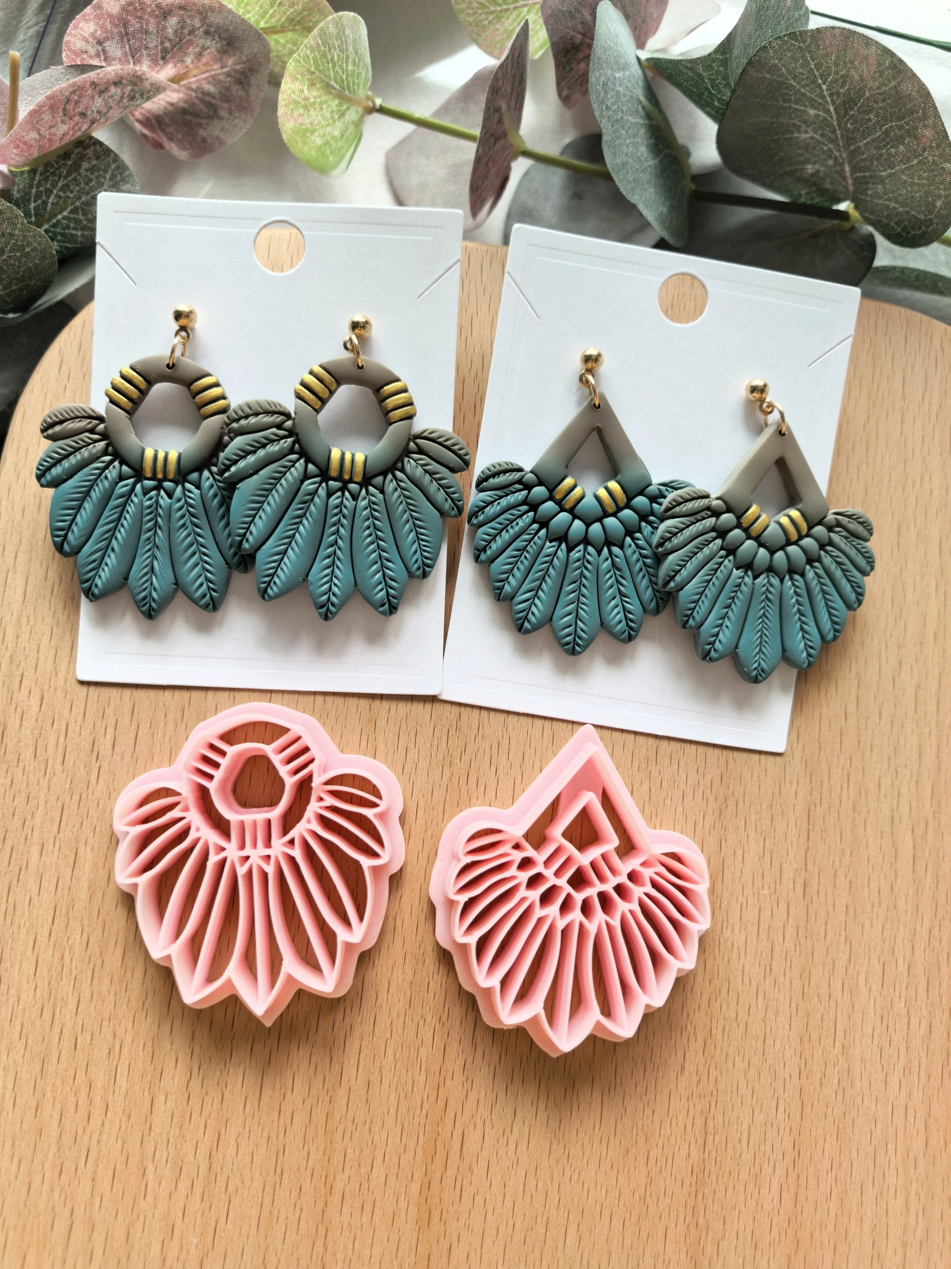 Bohemian Series Polymer Clay Cutter Geometric Hanging Feather Clay Cutting Molds DIY Earrings Jewelry Making Hand Tool
Bohemian Series Polymer Clay Cutter Geometric Hanging Feather Clay Cutting Molds DIY Earrings Jewelry Making Hand Tool