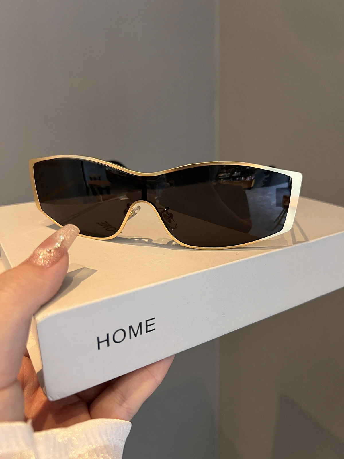 Lao2025 New Sle ex Large Frame Inteated Metal Sunglasses Faionable Pilot Sle Sunscreen Glasses for Travel
Lao2025 New Sle ex Large Frame Inteated Metal Sunglasses Faionable Pilot Sle Sunscreen Glasses for Travel