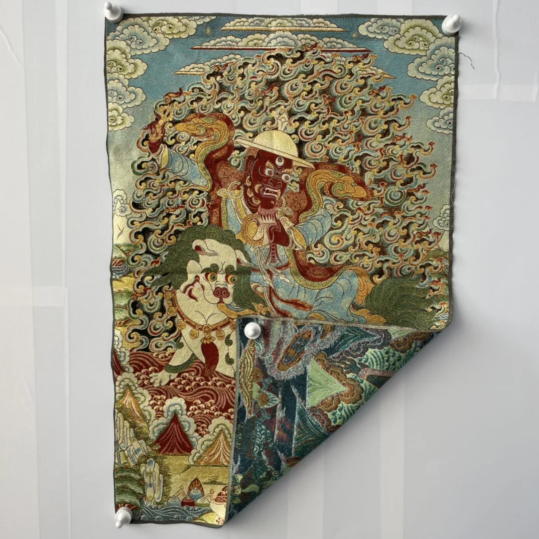 35 "Старый народная коллекция Xizang, шелковая парча Dorje Lekpa Buddha Nyingma Protector Sworn Diamond Thangka Зал поклонения
35 "Старый народная коллекция Xizang, шелковая парча Dorje Lekpa Buddha Nyingma Protector Sworn Diamond Thangka Зал поклонения