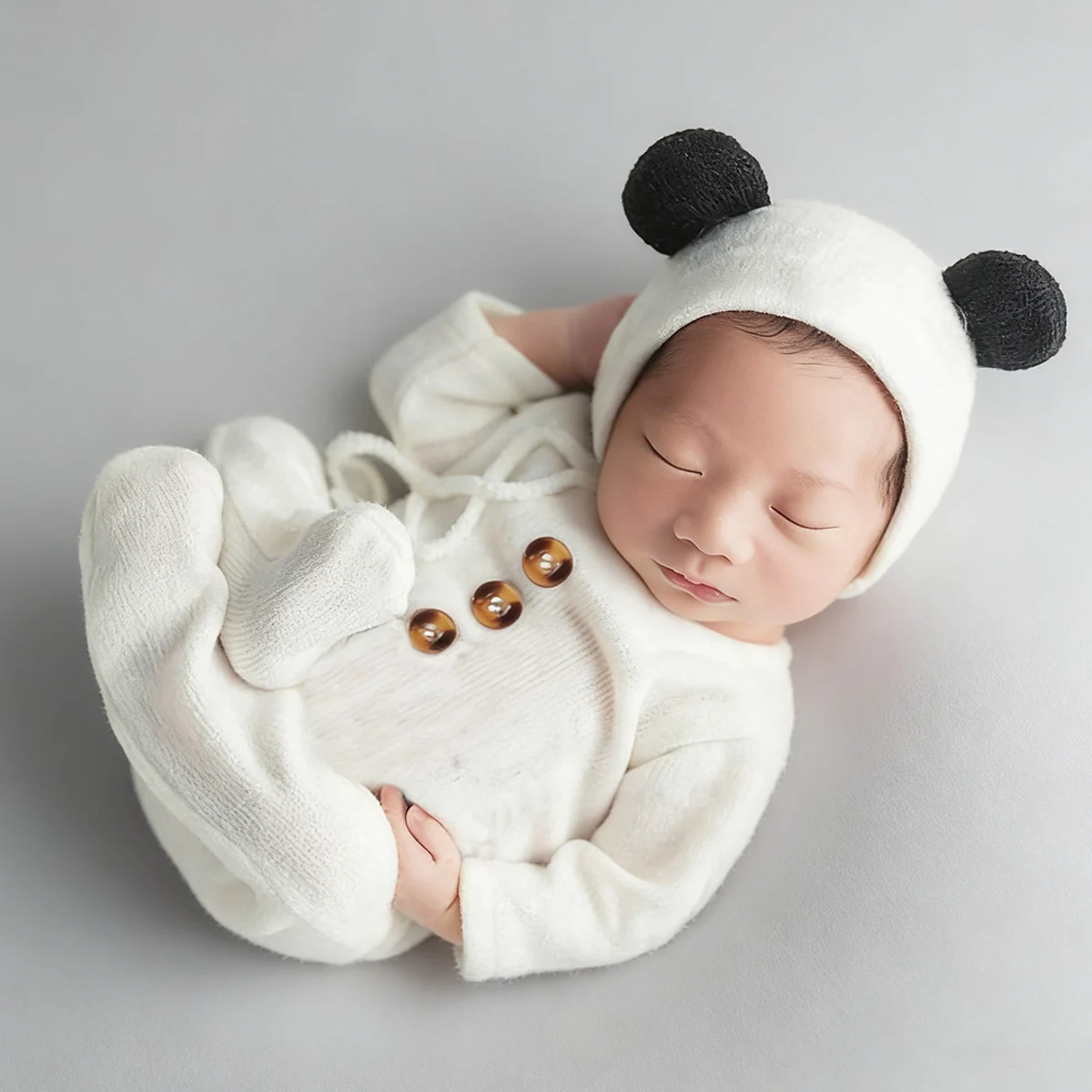 Newborn Boy Photography Outfit Knitted Footed Romper Jumsuit with Panda Ear Hat and Mini Panda Doll Infant Picture Props-HD
Newborn Boy Photography Outfit Knitted Footed Romper Jumsuit with Panda Ear Hat and Mini Panda Doll Infant Picture Props-HD