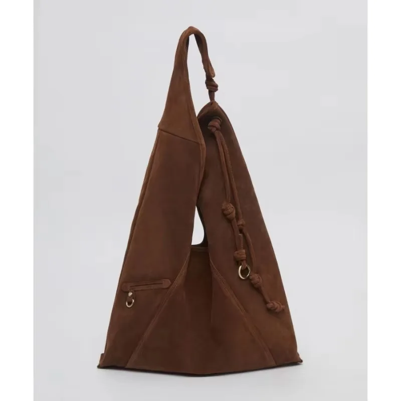 Knotted Layer Bag Women High Quality Suede Large Capacity Tote Bag 2025 New Korean Brand Exquisite Casual Vintage Shoulder Bag
Knotted Layer Bag Women High Quality Suede Large Capacity Tote Bag 2025 New Korean Brand Exquisite Casual Vintage Shoulder Bag