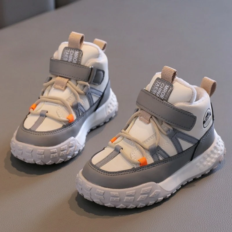 Детские кроссовки, противоскользящая износостойкая походная обувь для детей, зимняя уличная спортивная обувь для мальчиков, теплые хлопковые зимние ботинки для детей
Детские кроссовки, противоскользящая износостойкая походная обувь для детей, зимняя уличная спортивная обувь для мальчиков, теплые хлопковые зимние ботинки для детей