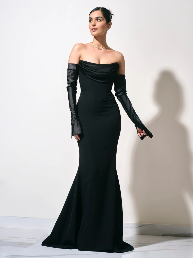 Sexy Strapless Patchwork Folds Long Dress With Gloves Women Black White Mermaid Slim Maxi Dresses Elegant Evening Wedding Gowns
Sexy Strapless Patchwork Folds Long Dress With Gloves Women Black White Mermaid Slim Maxi Dresses Elegant Evening Wedding Gowns