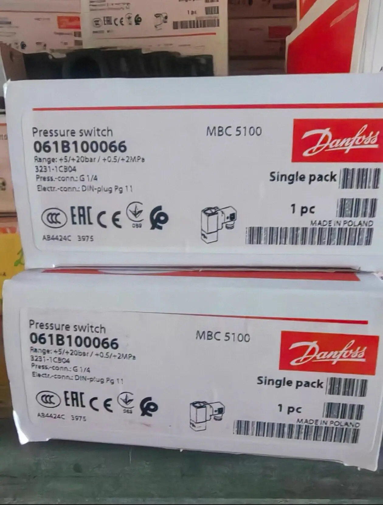 Model 061B100066 New Danfoss pressure switchin stock
Model 061B100066 New Danfoss pressure switchin stock