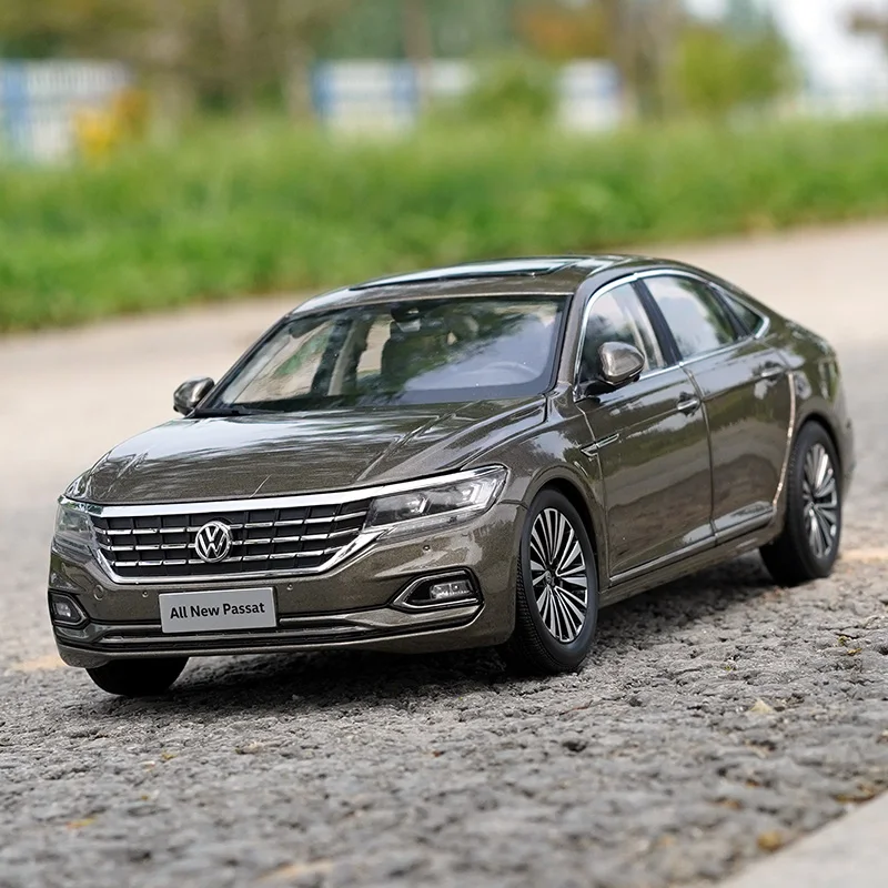 1:18 Original Scale Model,Volkswagen VW Passat 2019,diecast model for collection and display
1:18 Original Scale Model,Volkswagen VW Passat 2019,diecast model for collection and display