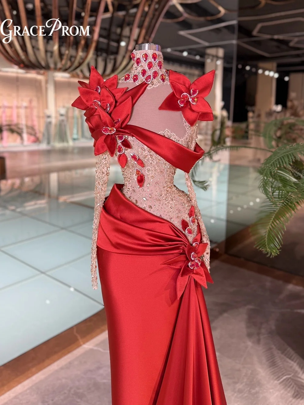 Statement Red High Neck Evening Gown 2026 Regal Floral Appliqué Beaded Satin Formal Party Dress For Wedding Guests فساتين سهرة
Statement Red High Neck Evening Gown 2026 Regal Floral Appliqué Beaded Satin Formal Party Dress For Wedding Guests فساتين سهرة