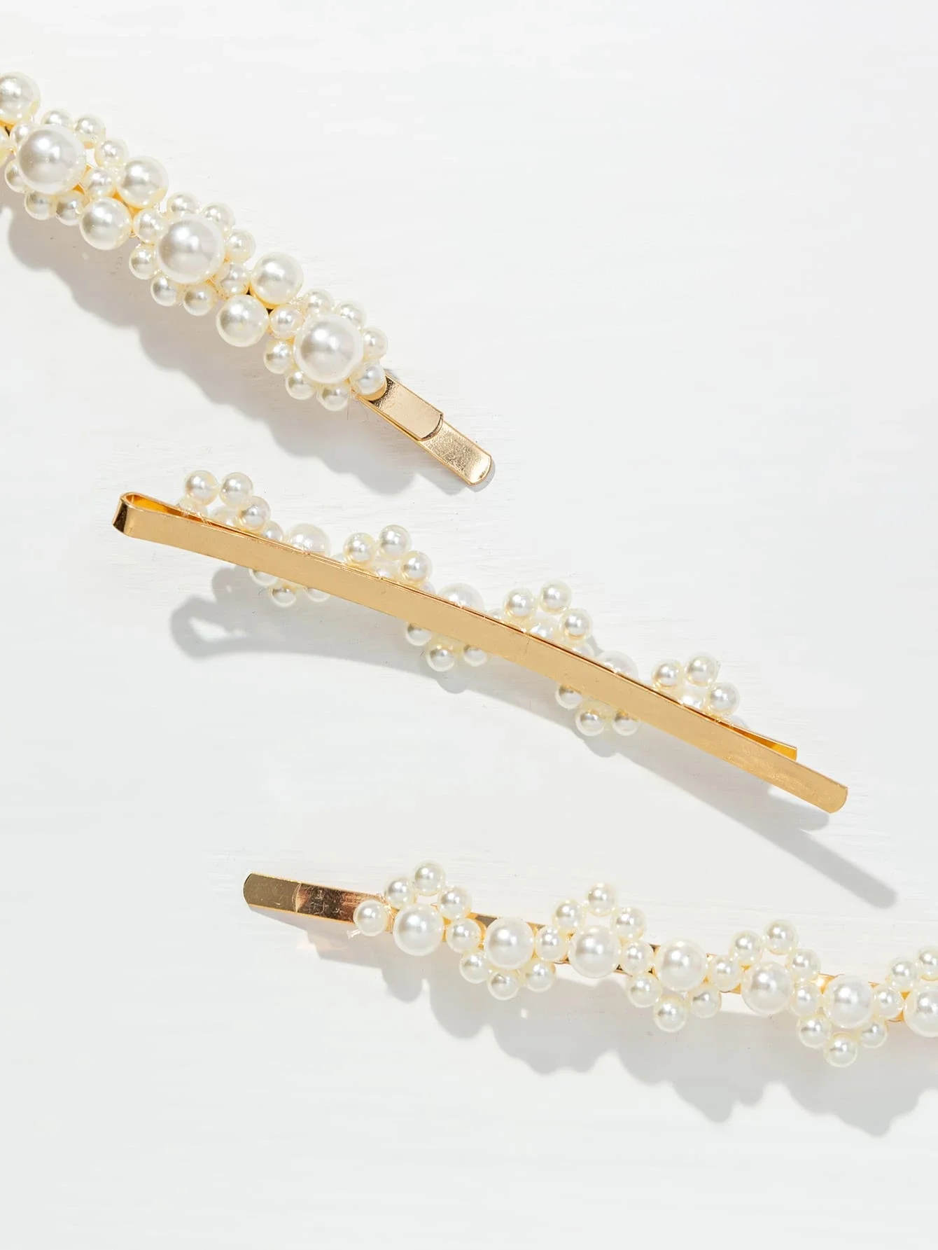3pcs Faux Pearl Bobby Pins Elegant Hair Clips Hair Accessories For Women
3pcs Faux Pearl Bobby Pins Elegant Hair Clips Hair Accessories For Women