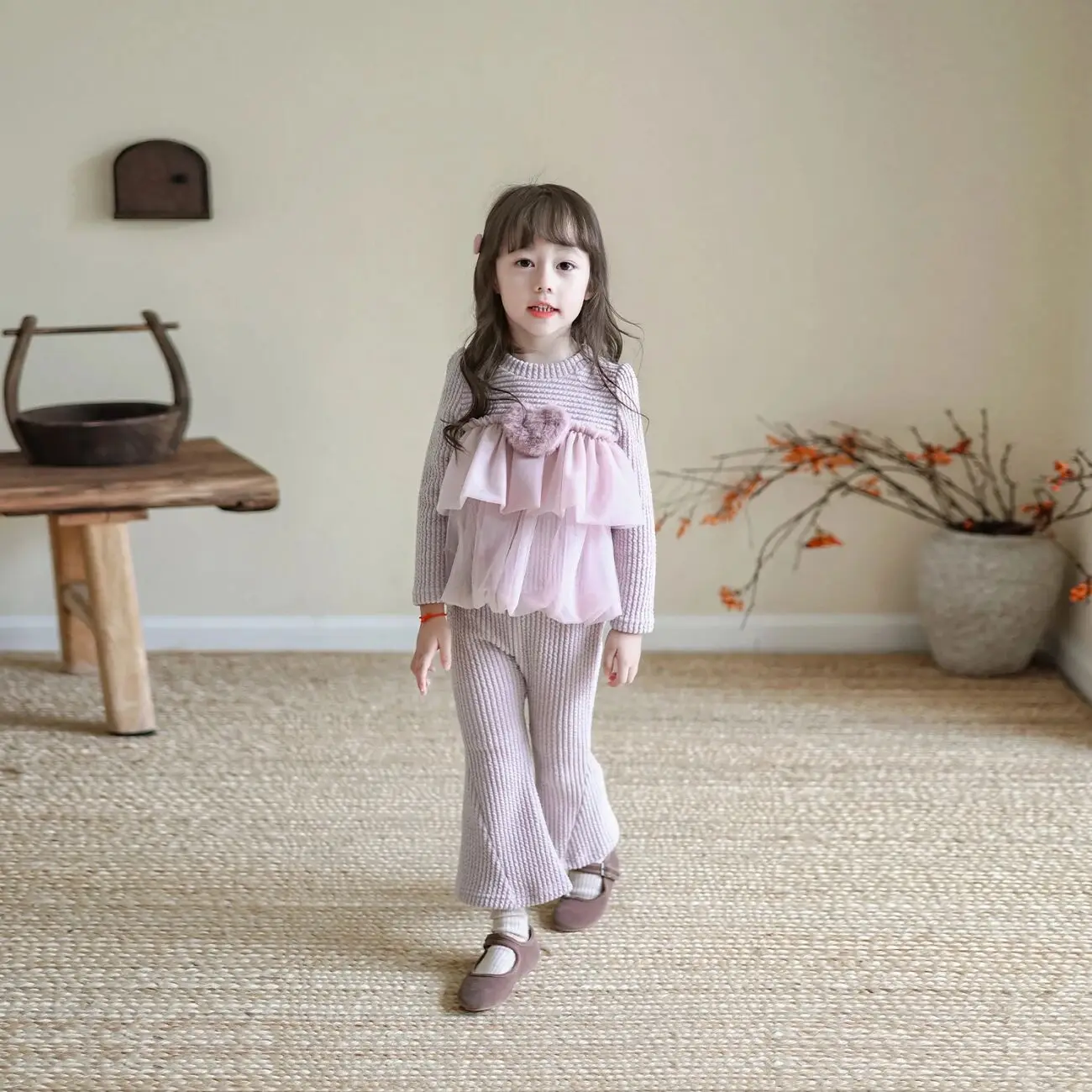 80-150cm Baby and Girl Autumn Set New Children's Knitted Sweater Bellbottom Pants Two Piece Set
80-150cm Baby and Girl Autumn Set New Children's Knitted Sweater Bellbottom Pants Two Piece Set