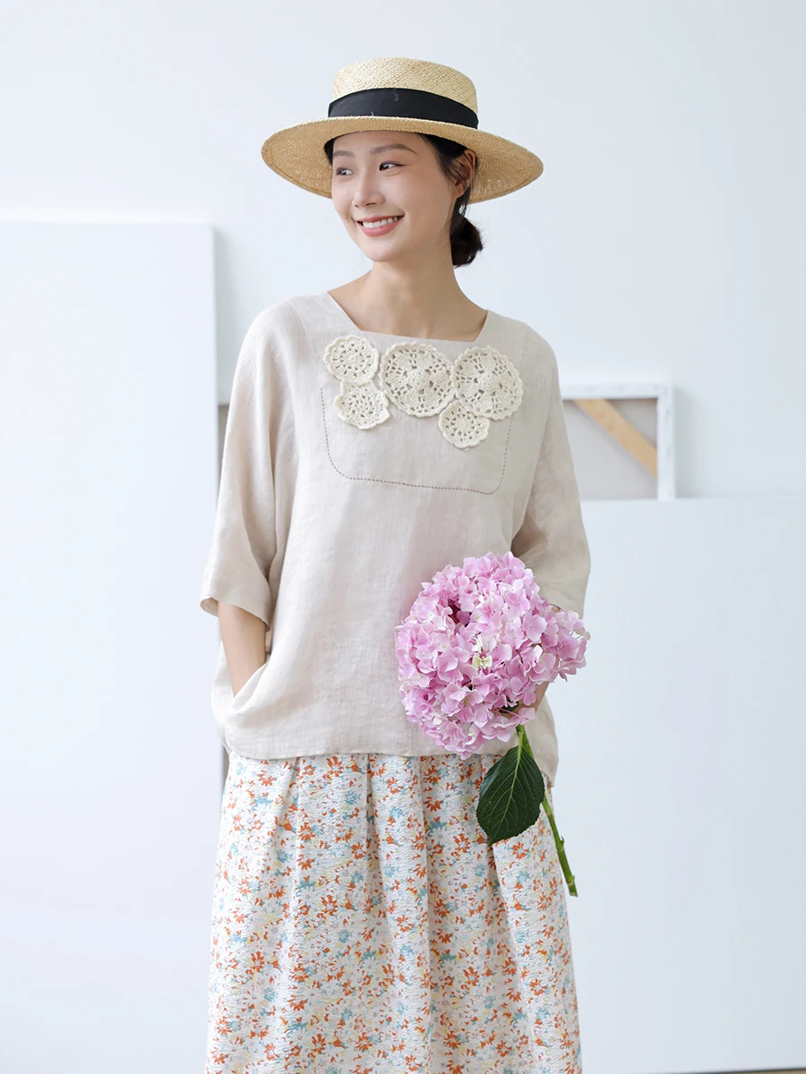 Hand-Woven Linen Top with Handmade Hook Flowers Decoration Small Square Collar Women's Loose Fit Breathable irt
Hand-Woven Linen Top with Handmade Hook Flowers Decoration Small Square Collar Women's Loose Fit Breathable irt