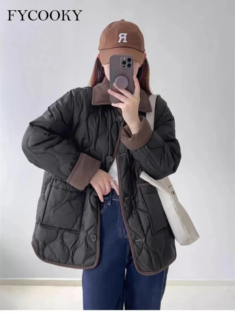 2025 Winter Short Parkas Cotton Jacket for Women Color Contrast Collar Coat Woman Outwear parka mujer
2025 Winter Short Parkas Cotton Jacket for Women Color Contrast Collar Coat Woman Outwear parka mujer