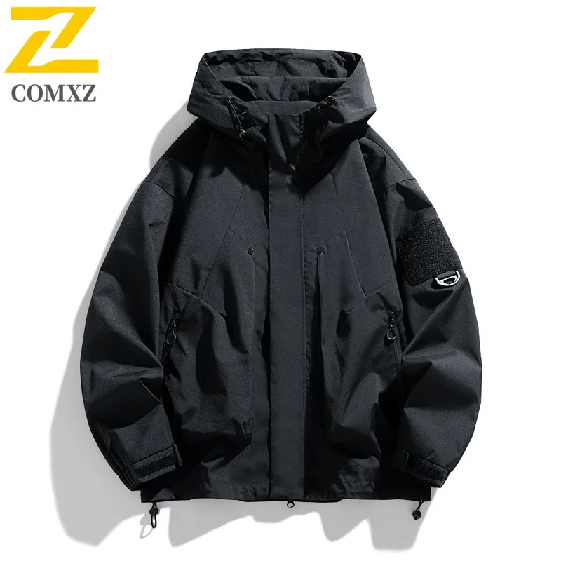 COMXZ Valley Jacket 2025 New Trendy Waterproof Windproof Outdoor Hiking Cycling Lightweight Jacket Classic Man Clothes Jackets
COMXZ Valley Jacket 2025 New Trendy Waterproof Windproof Outdoor Hiking Cycling Lightweight Jacket Classic Man Clothes Jackets
